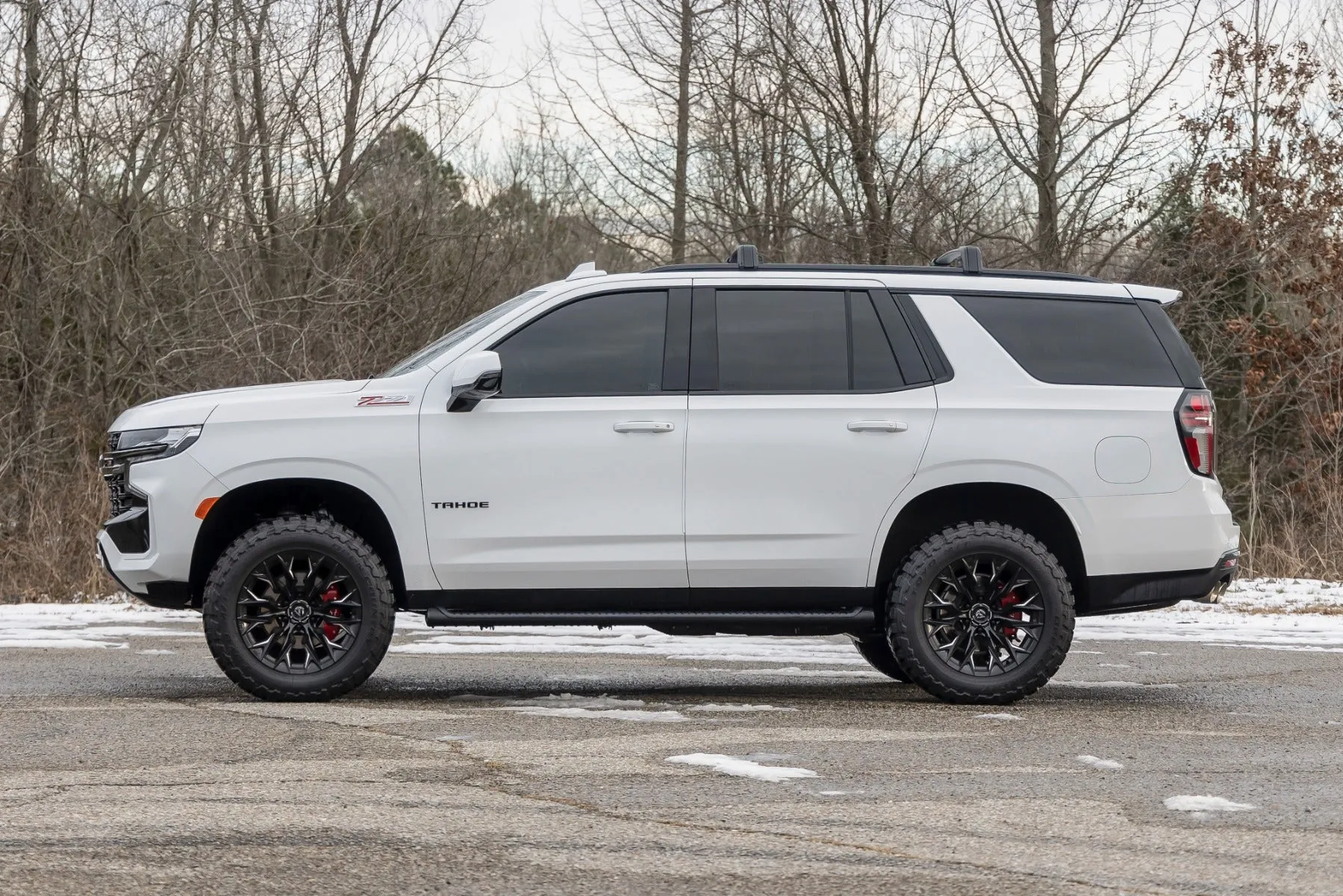 2 Inch Lift Kit - OE Air Ride - Chevy Tahoe 4WD (2022)