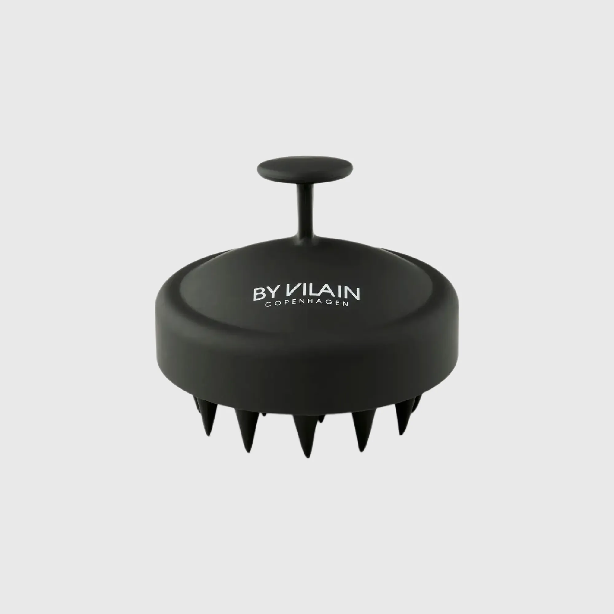 By Vilain Shampoo Brush