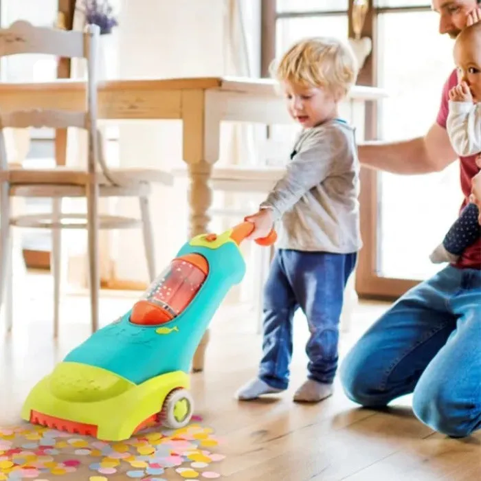Clean n’ Sing Musical Vacuum