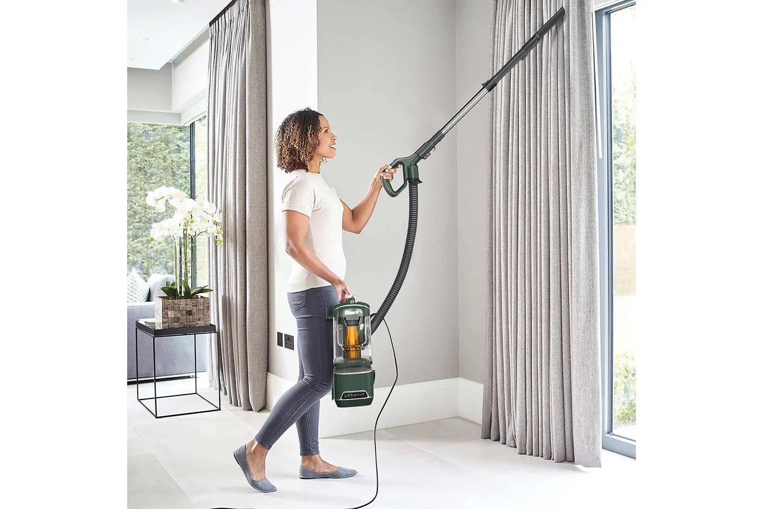 Shark Anti Hair Wrap Pet Upright Stick Vacuum Cleaner | NZ691UKT